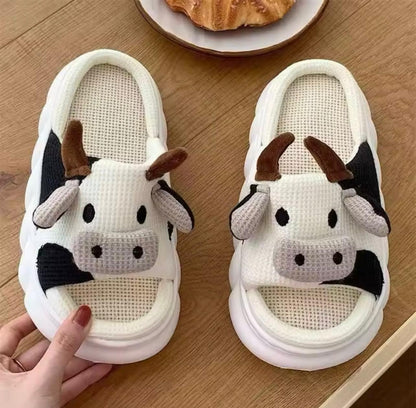 Pantufla con diseño de vaca